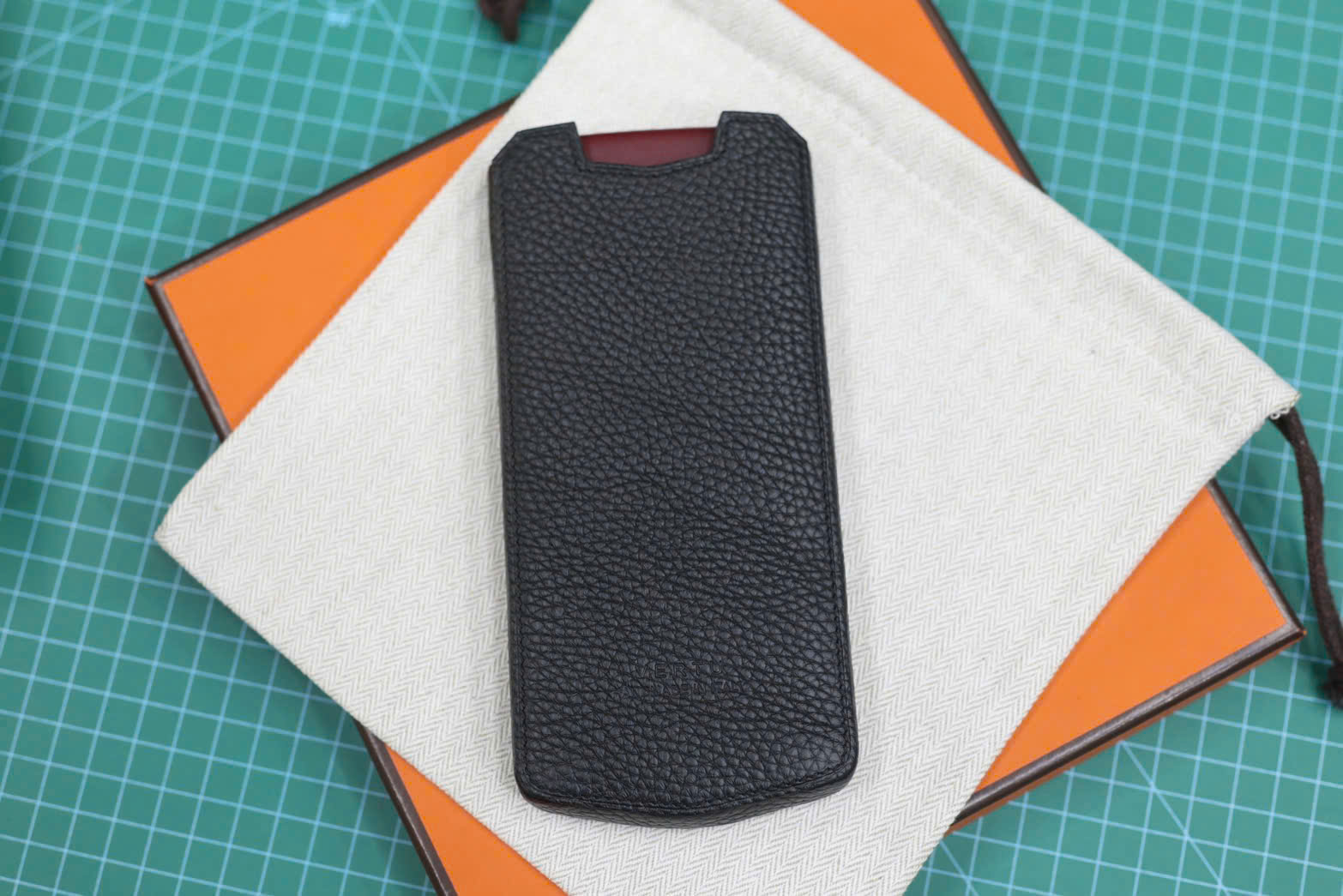 Bao Da Vertu Agent Q Da Thật Sang Trọng | Vũ Luxury