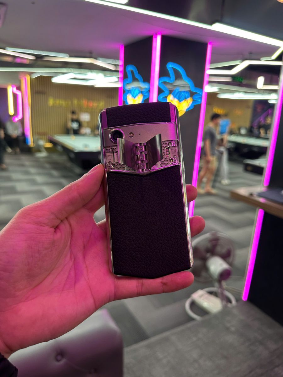 Bảng giá thu mua Vertu Aster P mới nhất năm 2026 tại VuLuxury