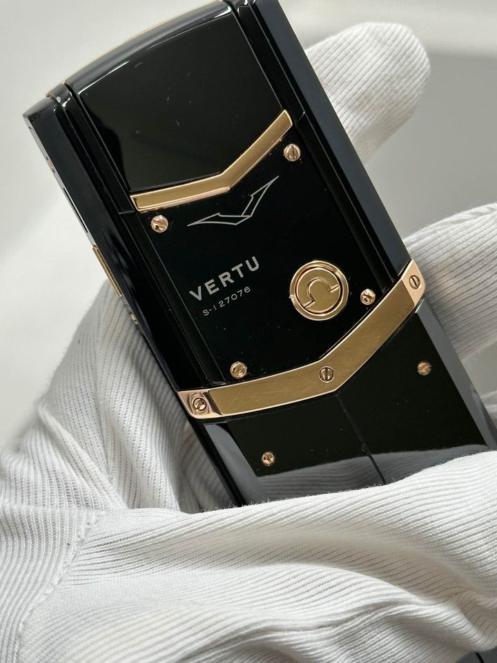 điện thoại vertu chính hãng vertu black mix gold dlc-05
