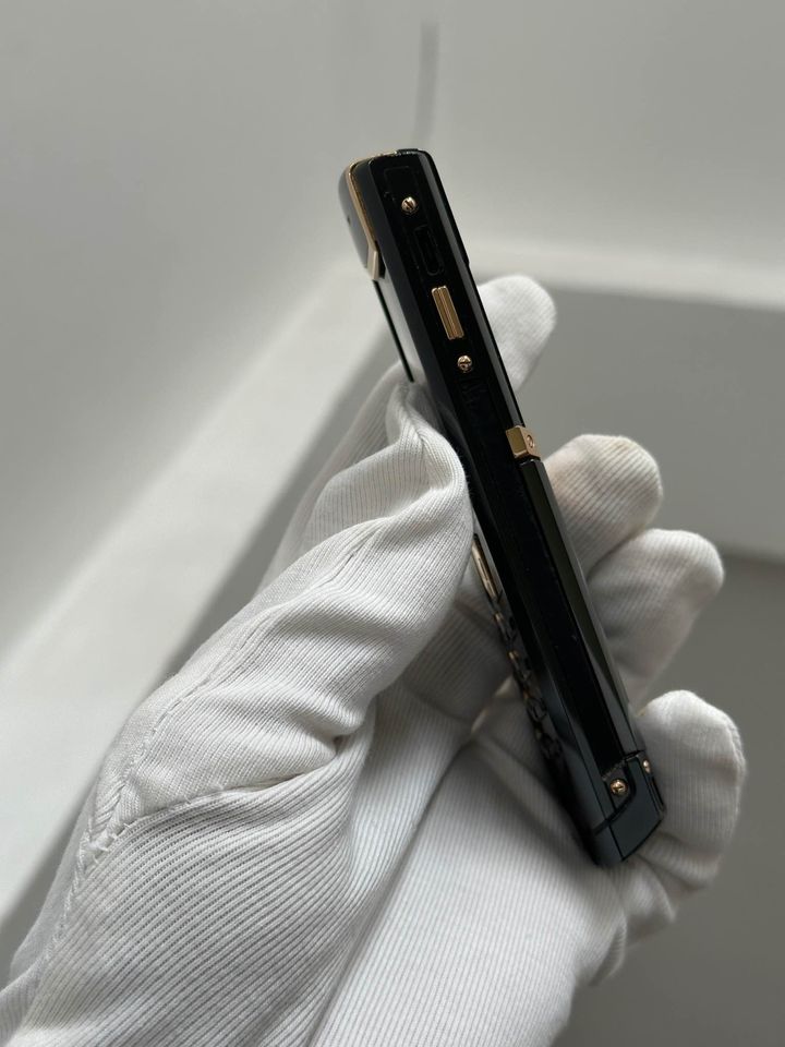 điện thoại vertu chính hãng vertu black mix gold dlc-07