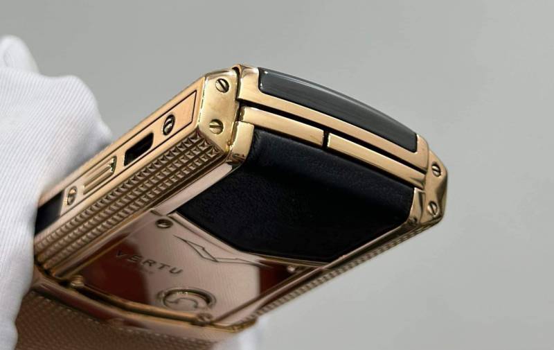 Vertu Signature S Cloud De Paris Gold 18K-05