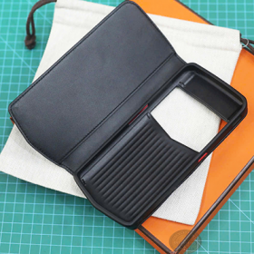 Ốp Lưng Vertu Agent Q Da Bê Pháp Đen Gấp Ngang