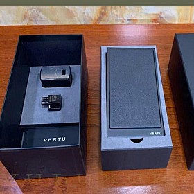 Bộ Sạc Không Dây Vertu Cảm Ứng