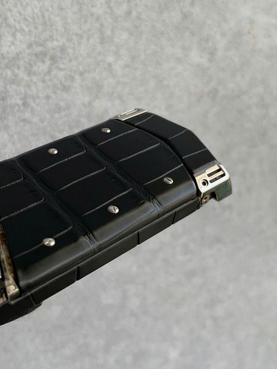 bọc da vertu da cá sấu đen bọc da vertu da cá sấu đen
